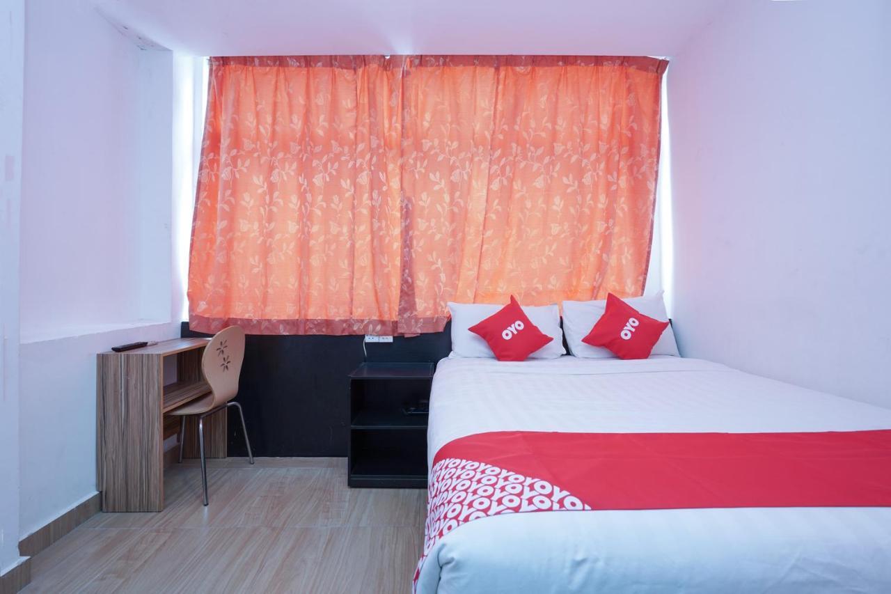Oyo 90106 Sindbad Hotel كوالالمبور المظهر الخارجي الصورة