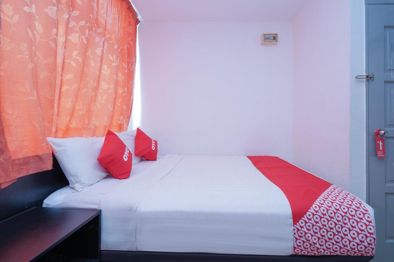 Oyo 90106 Sindbad Hotel كوالالمبور المظهر الخارجي الصورة