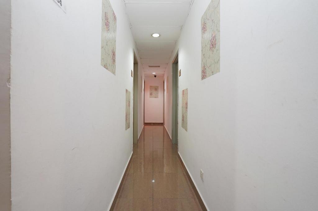 Oyo 90106 Sindbad Hotel كوالالمبور المظهر الخارجي الصورة
